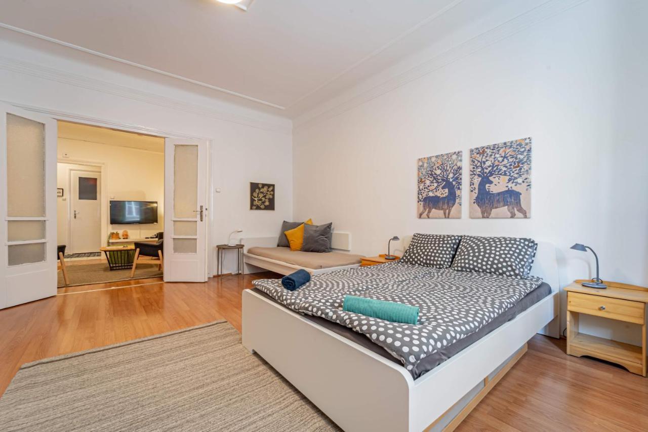 Central&Cozy Balcony!3Bdr 2Bth Budapest Eksteriør billede