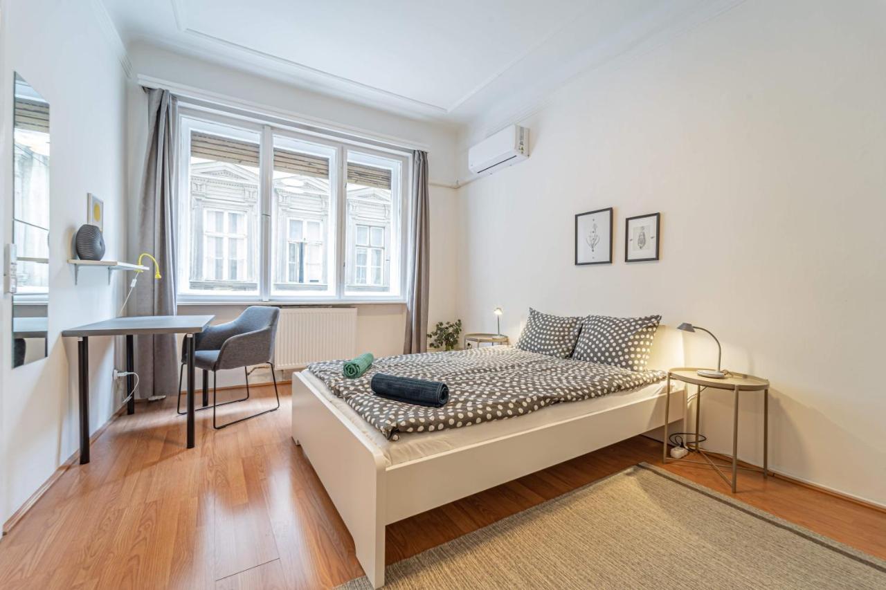 Central&Cozy Balcony!3Bdr 2Bth Budapest Eksteriør billede